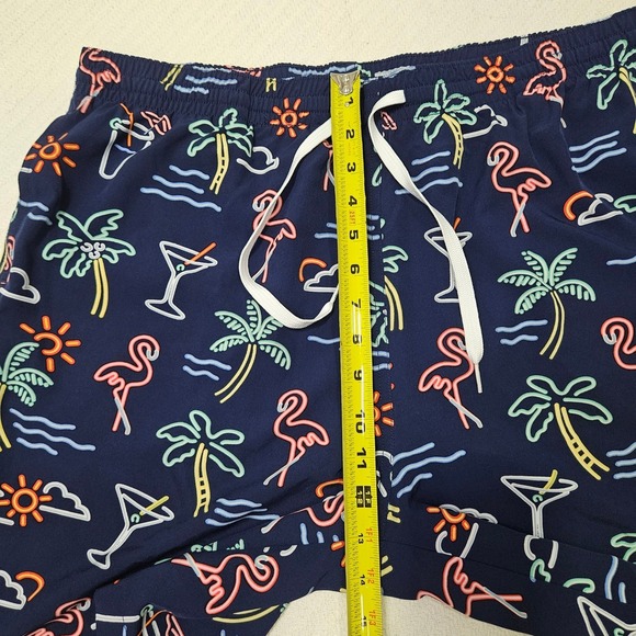 Chubbies Mens Neon Tropical Flamingo Palm Tree Swim Trunks Navy Blue XXL - Picture 8 of 11
